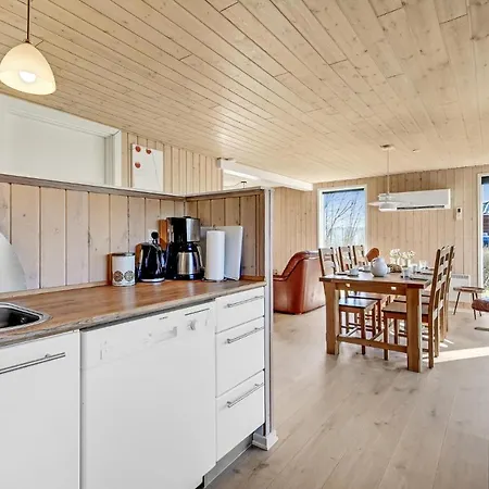 2 Bedroom Stunning In Bryrup